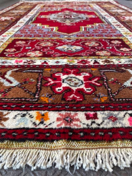 トルコ絨毯　ラグ