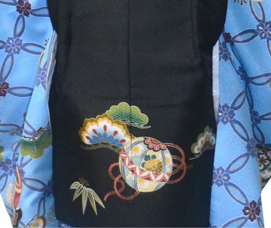 半額以下　1点のみ　若干訳あり　七五三 着物 3歳 男の子 被布セット 黒　水色