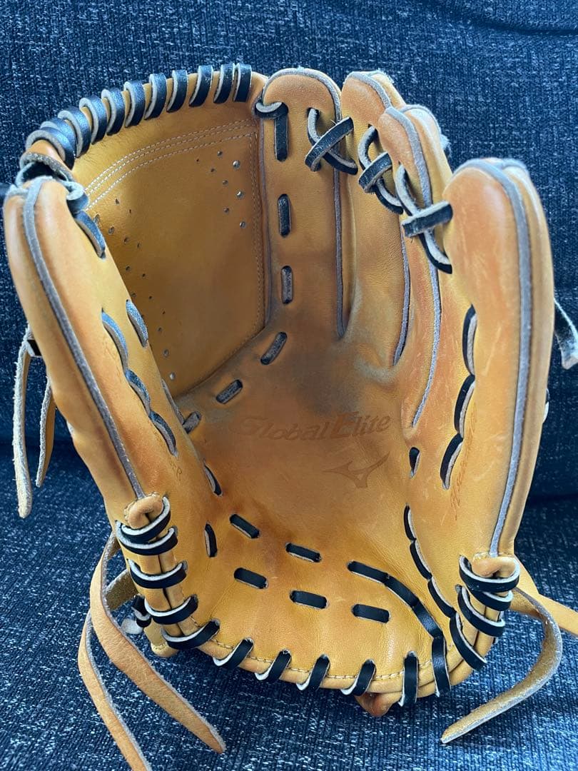 ミズノ　グローバルエリート　投手用　収納袋付き