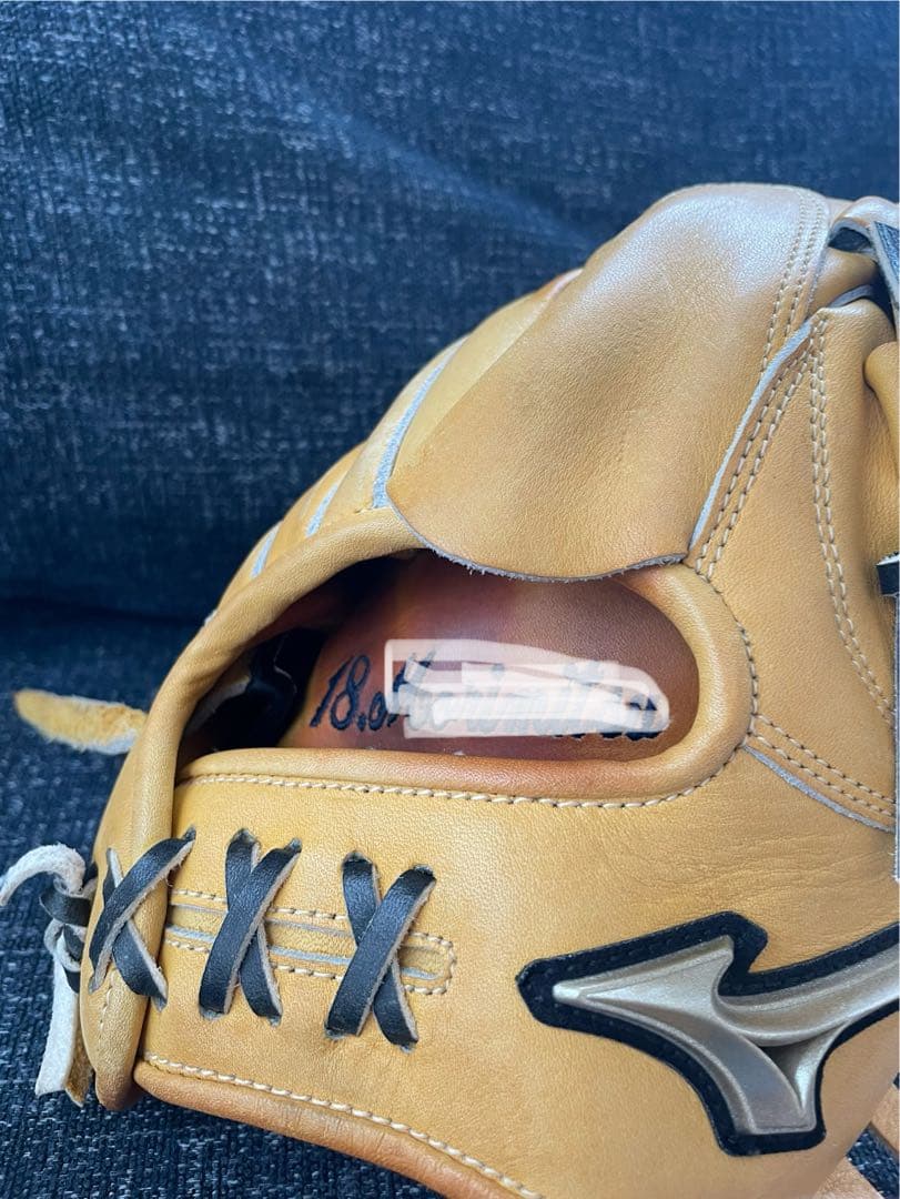 ミズノ　グローバルエリート　投手用　収納袋付き