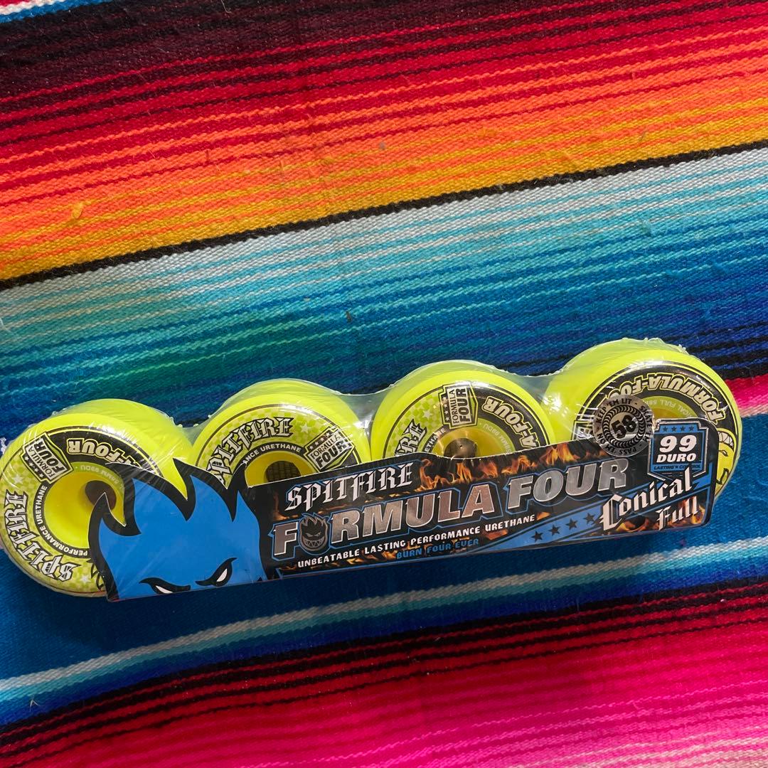 SPITFIRE FORMULA FOUR 58mm99a ウィール定価9130