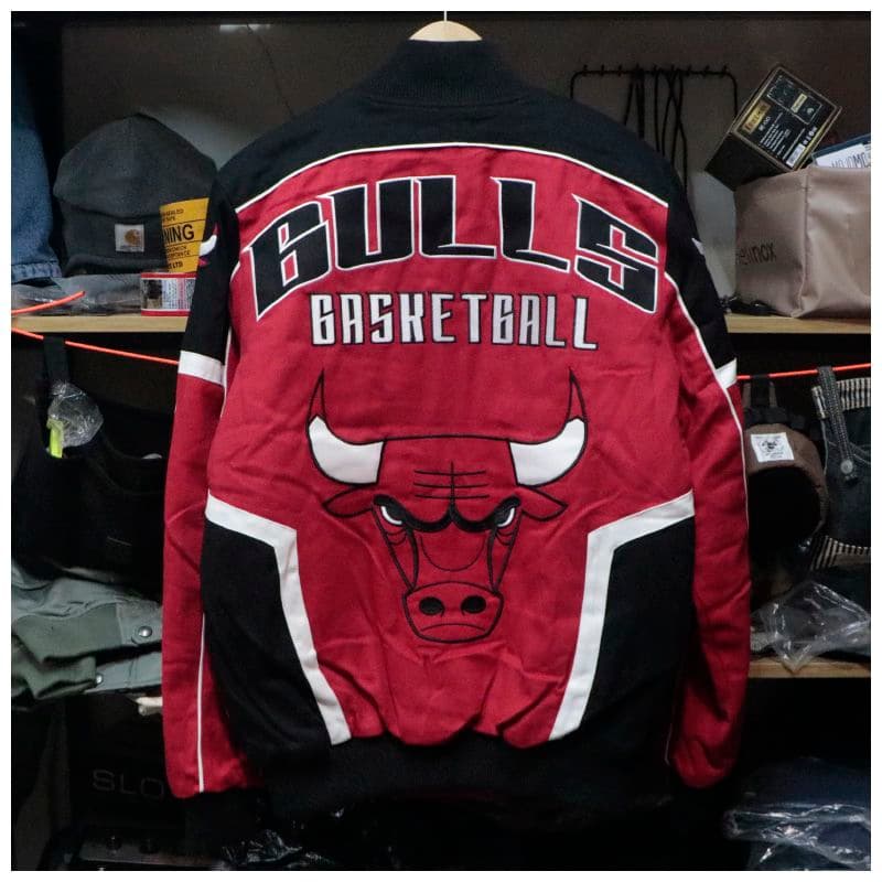 激レア NBA シカゴ ブルズ 刺繍 スタジャン ジャケット L
