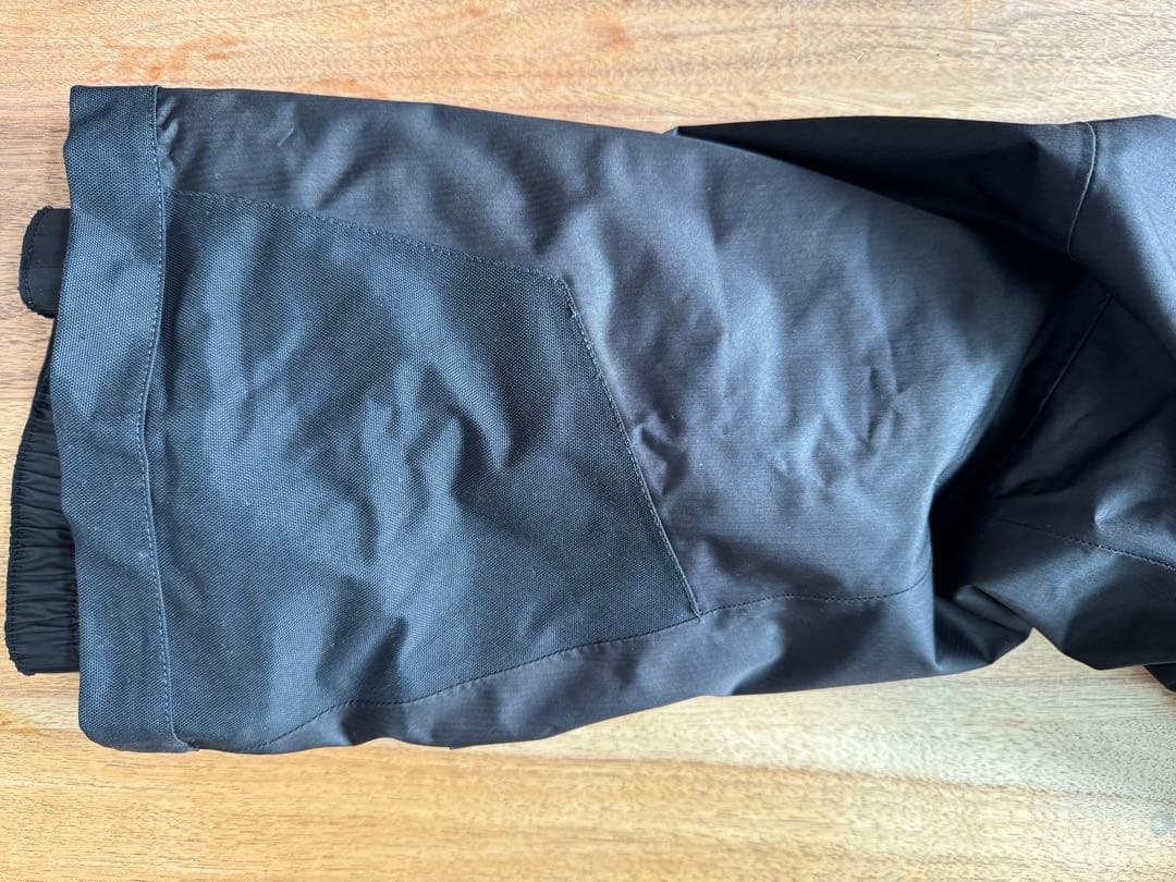 【ゆーきち】Patagonia 子ども用 スキー スノボ ウェア上下セット