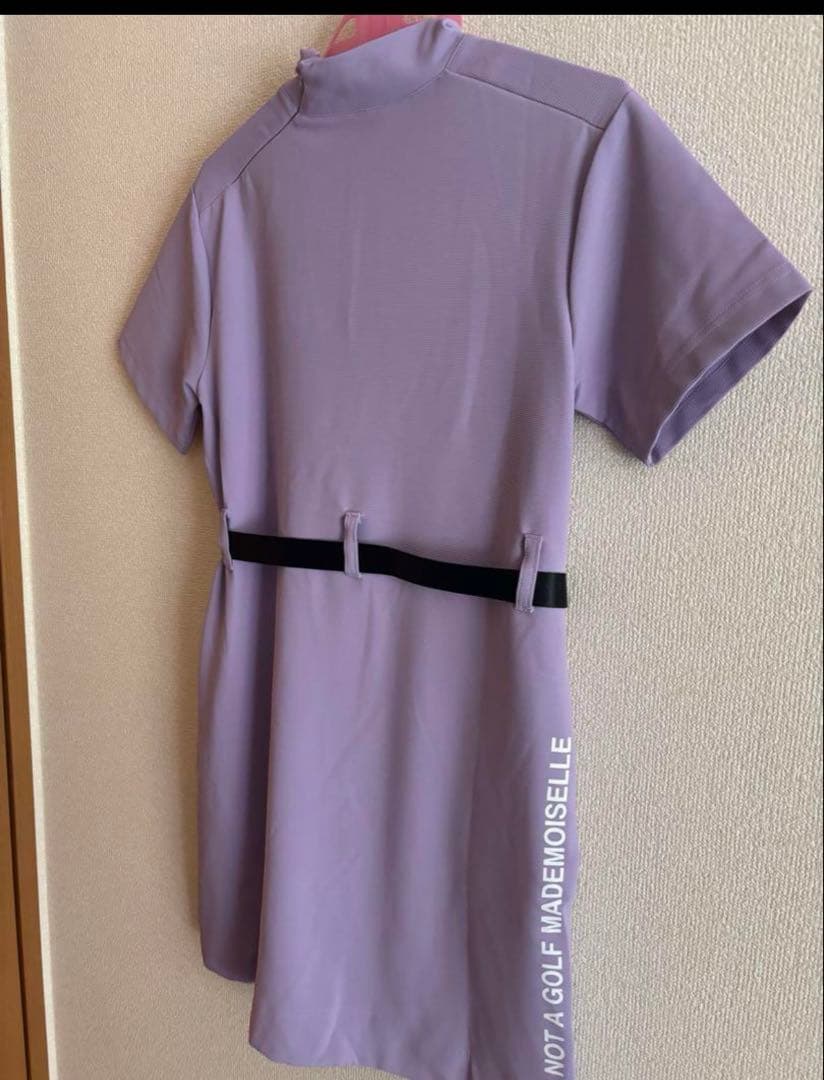 モックネックアジャスタブルワンピース　新品　Mサイズ