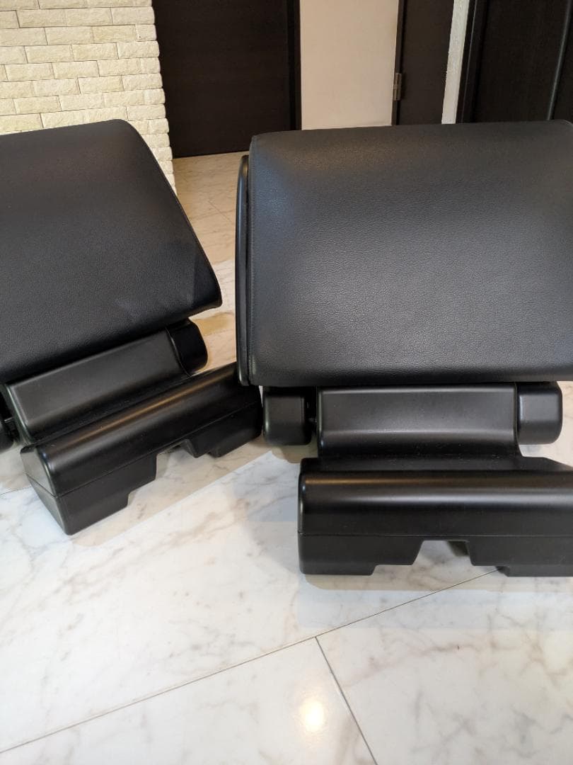 トヨタ純正　オットマン2個セット