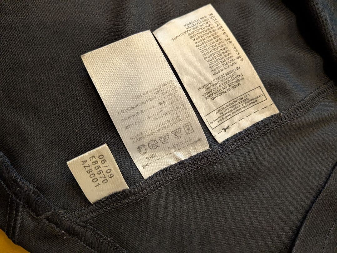 ヴィンテージユニフォームadidasリバプールNo.9トーレス