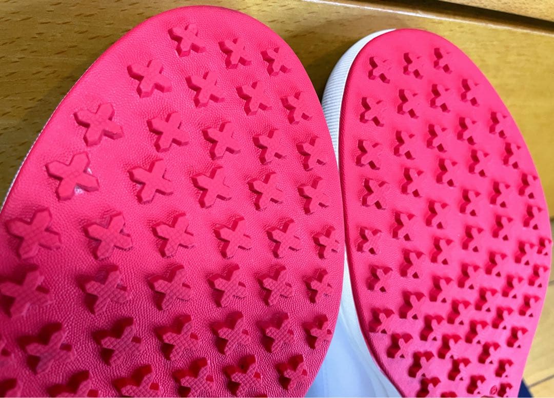 美品カステルバジャックスポーツゴルフ 春夏ゴルフシューズ24スパイクレス