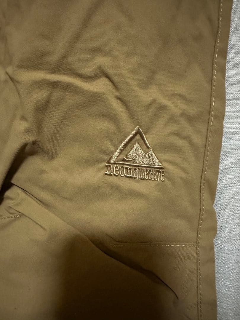 スノボードウェア　上下３点ベルトネックウォーマーお尻ガードセット　S