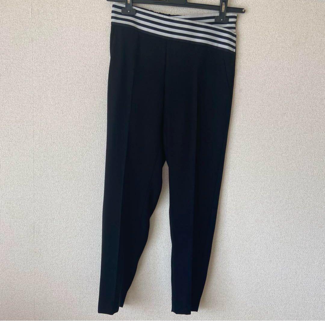 美品✨ボーダズアットバルコニー テーパード パンツ 黒　36