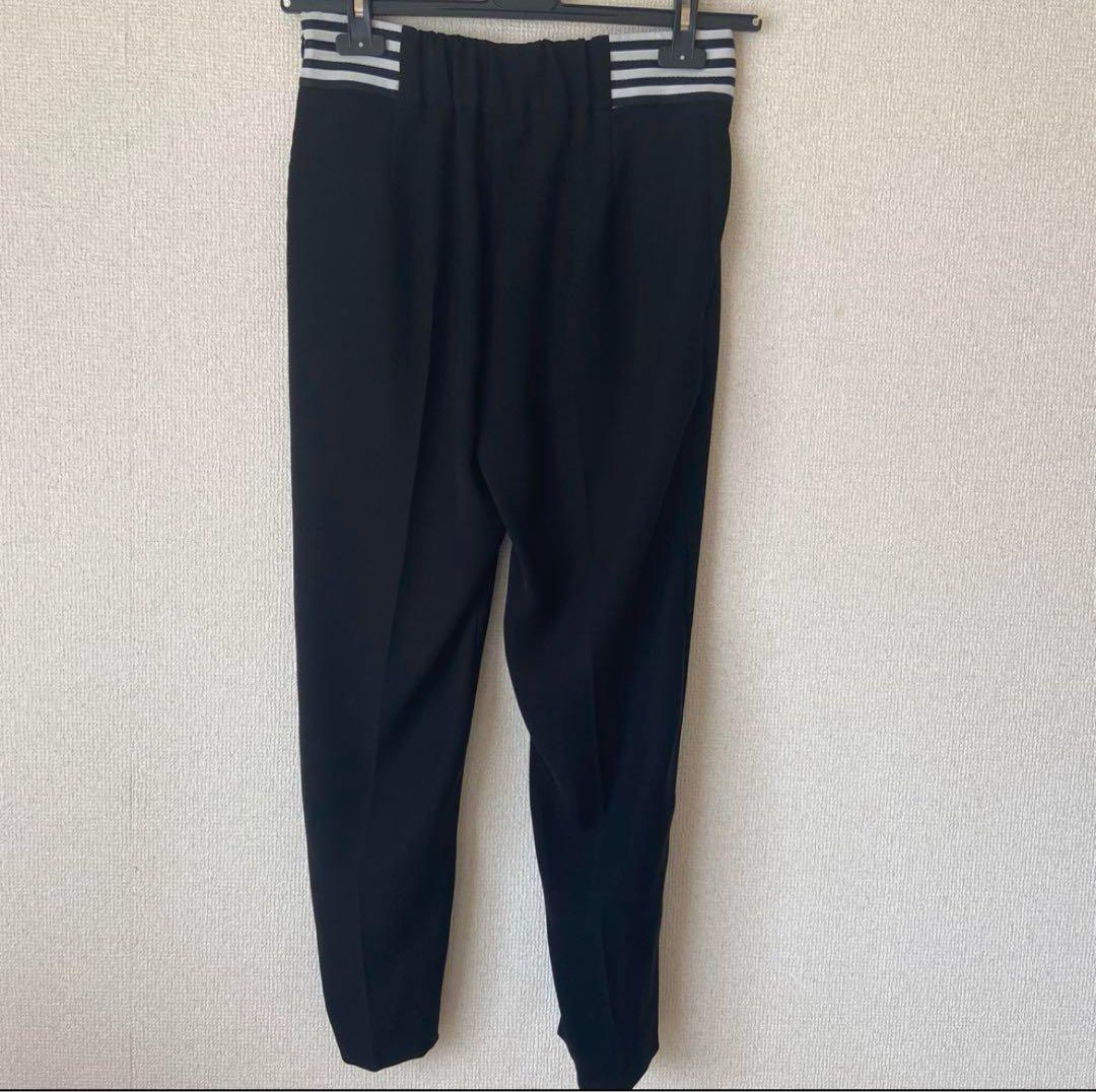 美品✨ボーダズアットバルコニー テーパード パンツ 黒　36