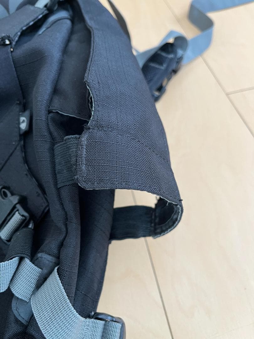 ★入手困難・希少★　オークリー　MTBバックパック　TOOL‐BOX