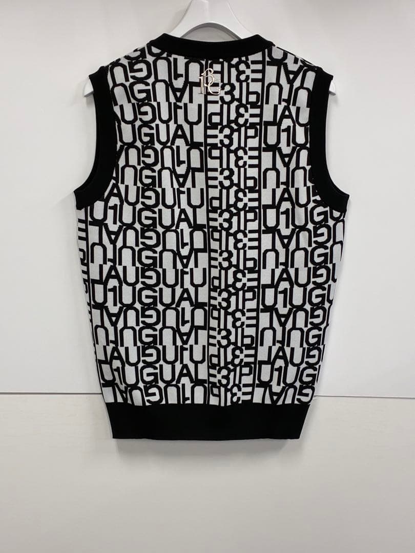 ウノピュウ 1piu1uguale3 BIG LOGO VEST メンズM 黒