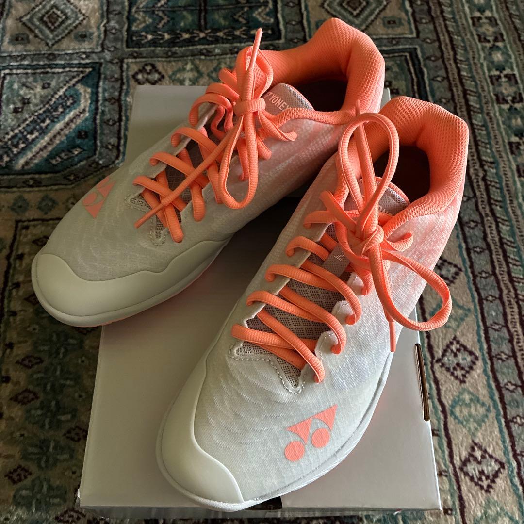 シューズ YONEX POWER CUSHION AERUS Z 24.0cm