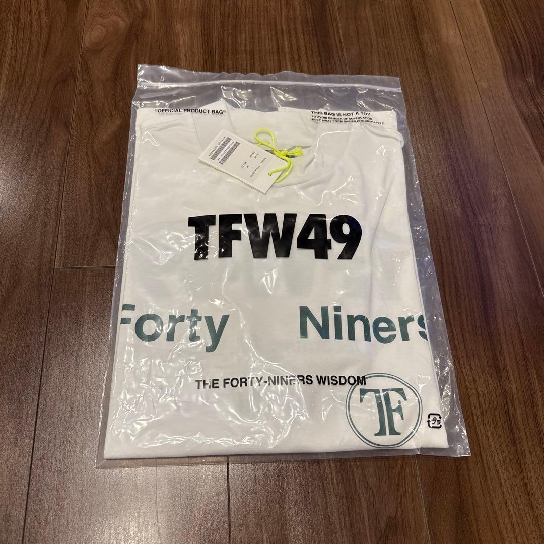 TFW49 Forty Niners モックネックTシャツ