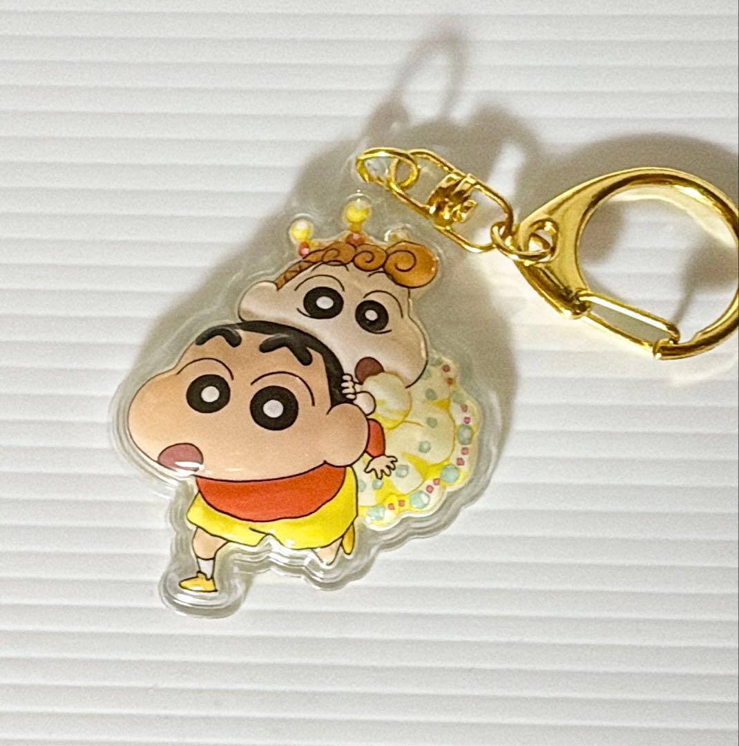 クレヨンしんちゃん 3Dアクリルキーホルダー - メルカリ