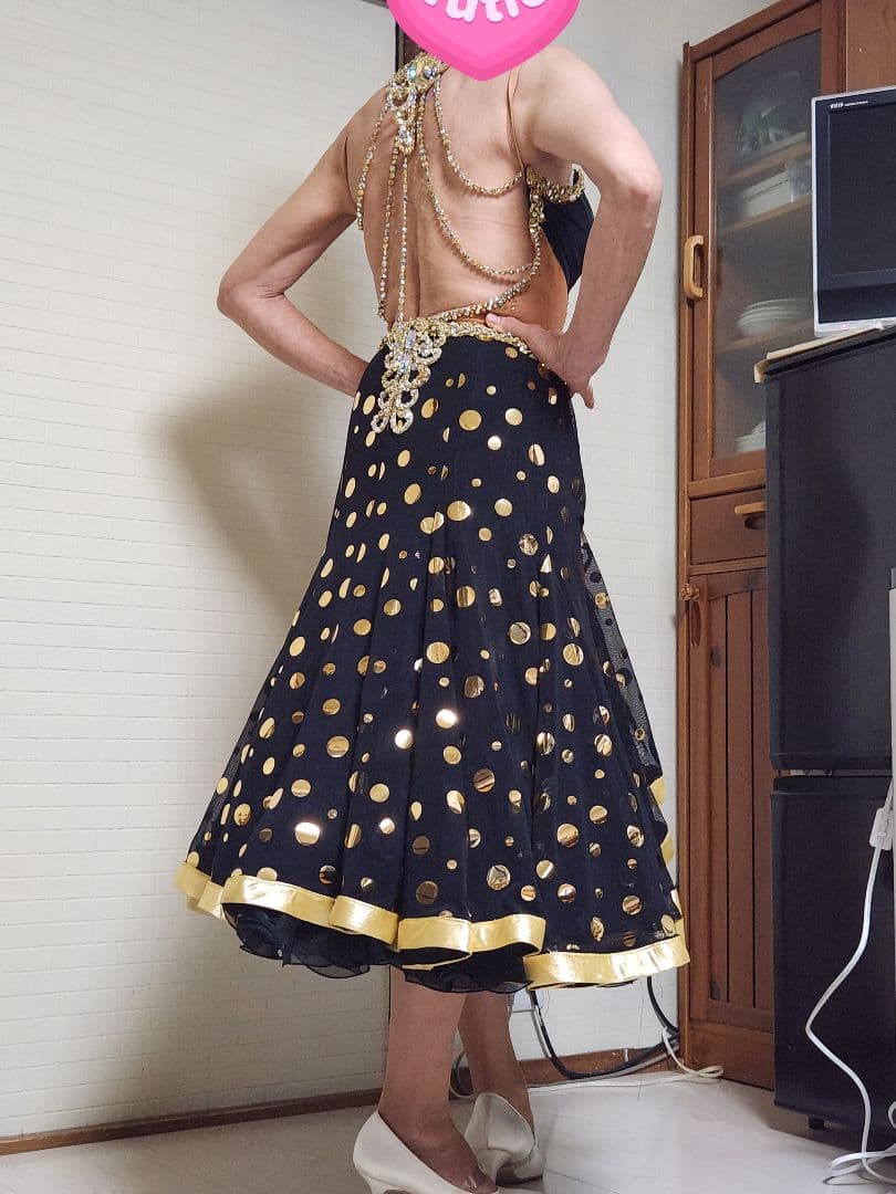 社交ダンス　スタンダード 黒と金　前上がり　アシンメトリー　小柄な方向け♬　M