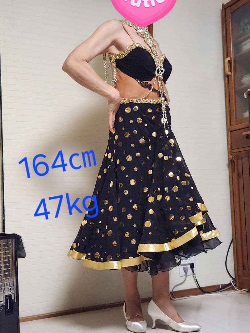 社交ダンス　スタンダード 黒と金　前上がり　アシンメトリー　小柄な方向け♬　M