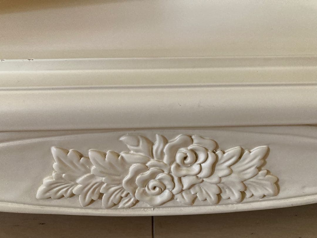 ロココ調⭐︎アンティーク調⭐︎本棚⭐︎ブックシェルフ