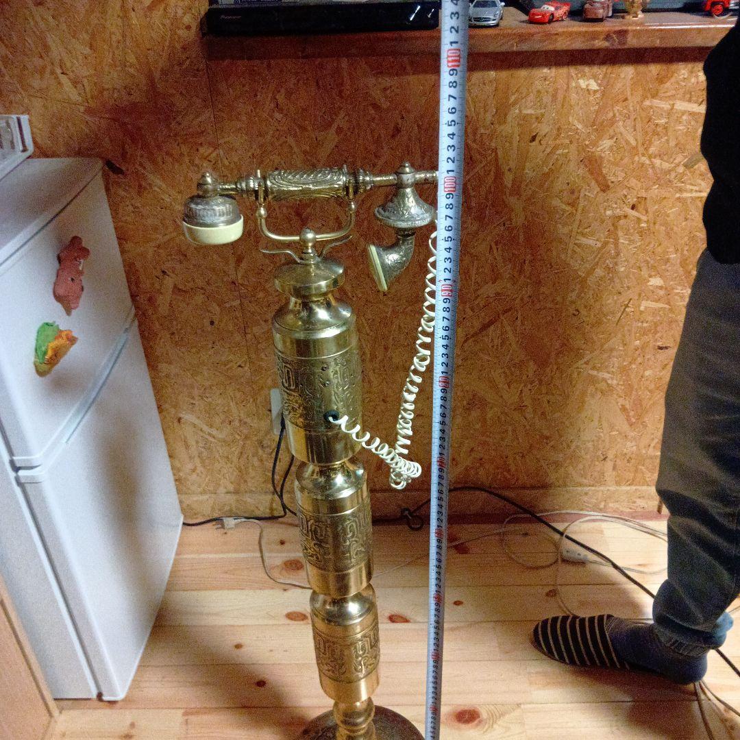 レトロジャンク置物　ダイヤル一体型スタンド電話機 シノワズリ調