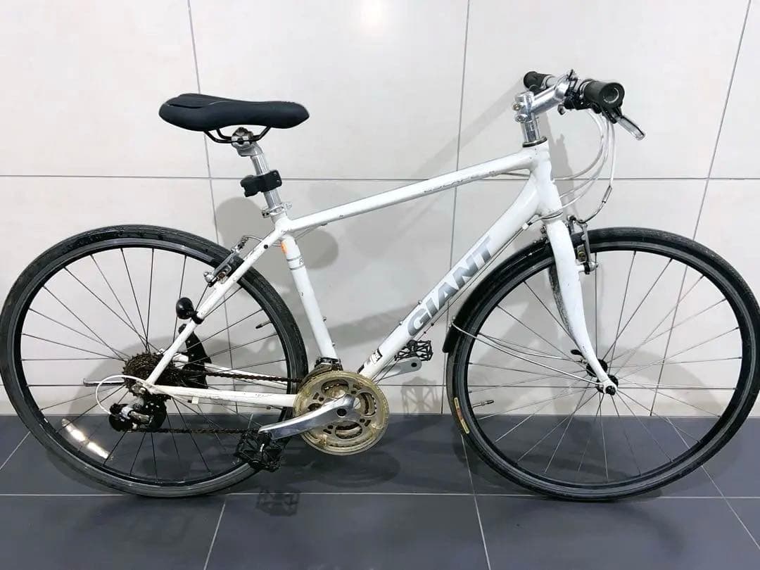 GIANT escape R3 クロスバイク　ジャイアント　エスケープrx自転車