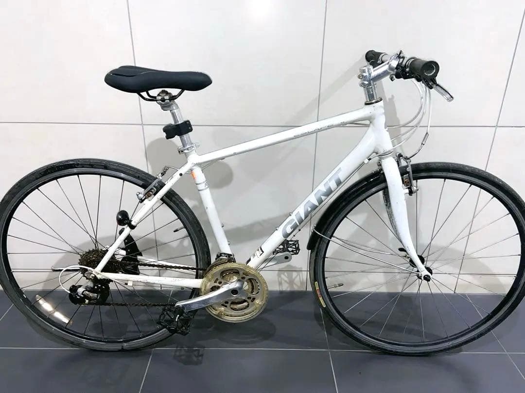 GIANT escape R3 クロスバイク　ジャイアント　エスケープrx自転車