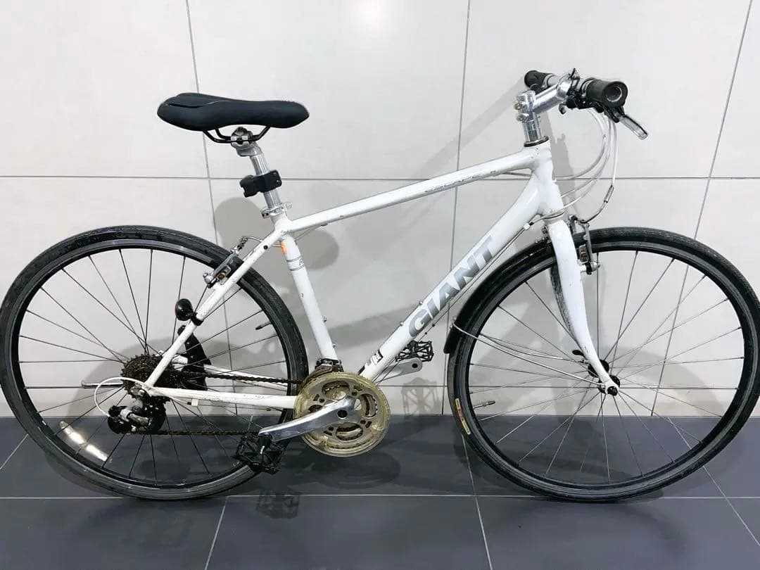 GIANT escape R3 クロスバイク　ジャイアント　エスケープrx自転車