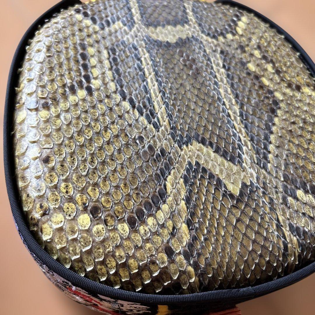 お*く様 三線　本蛇皮　付属品、ハードケースセット