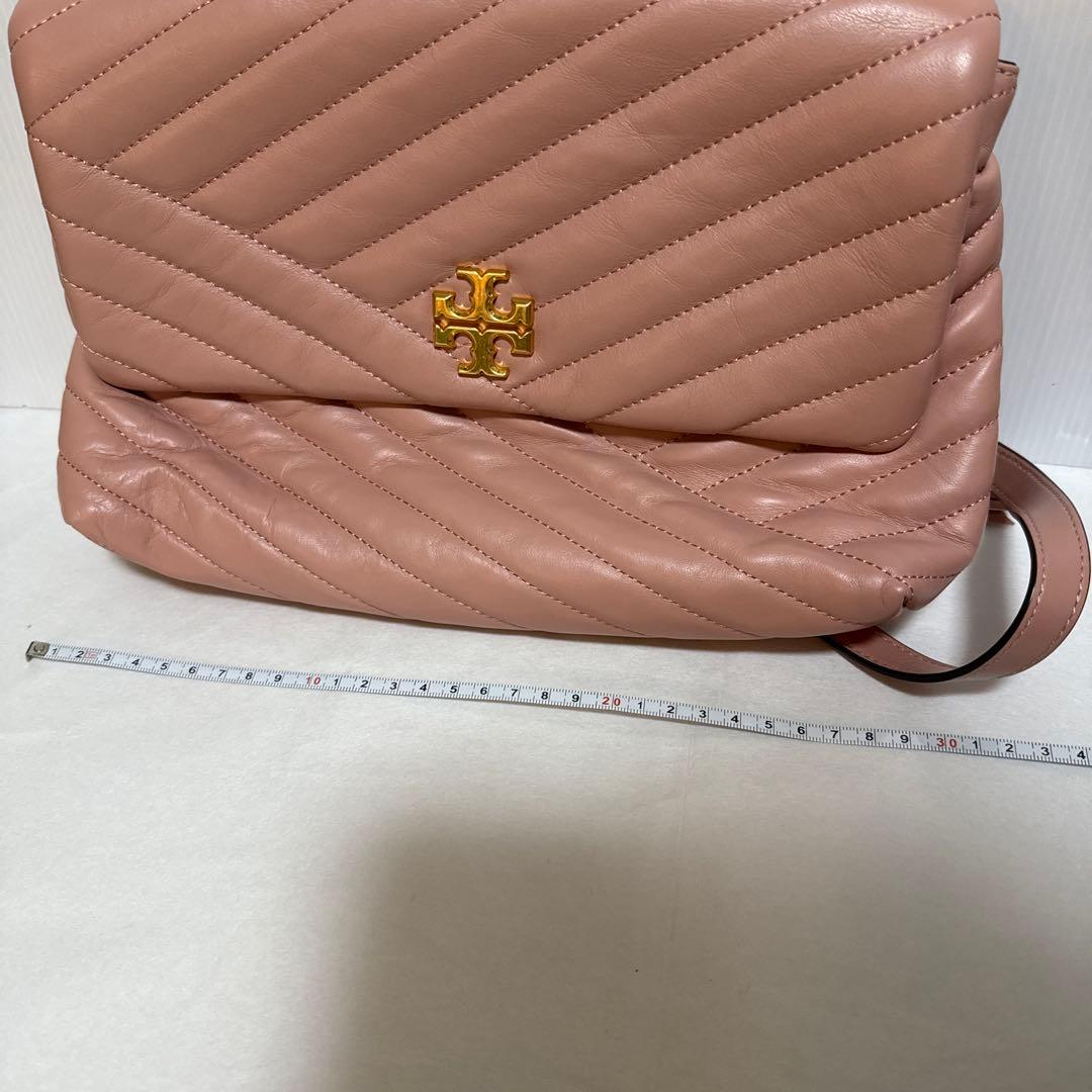 トリーバーチ　ショルダーバッグ　キラシェブロン