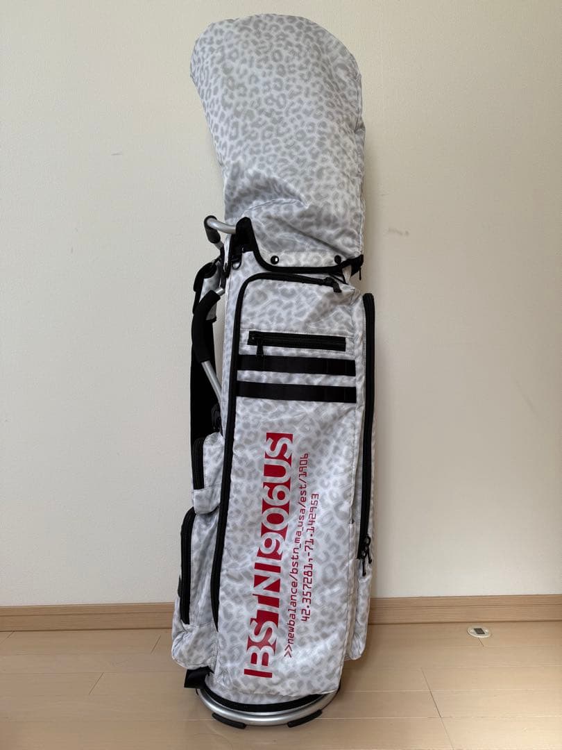 ニューバランス　キャディバッグ レオパード柄 ホワイトu0026グレイ