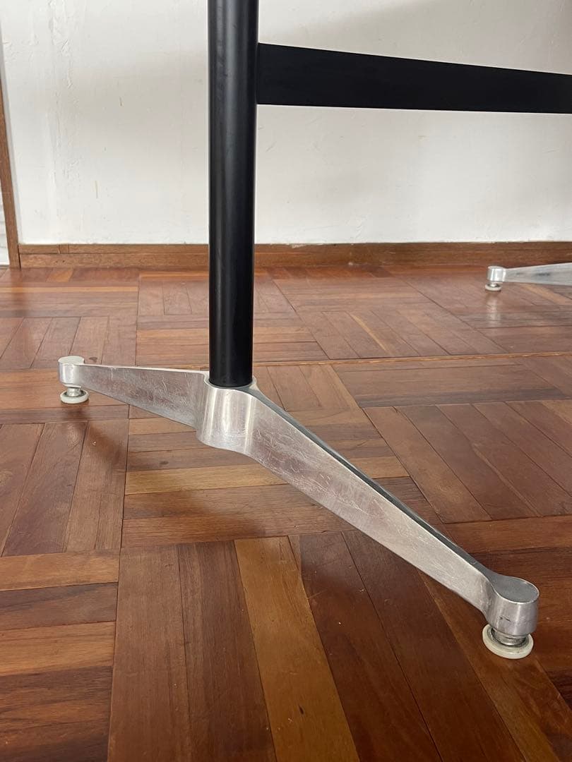 ハーマンミラー ヴィンテージ イームズ コントラクト ミーティング テーブル 1