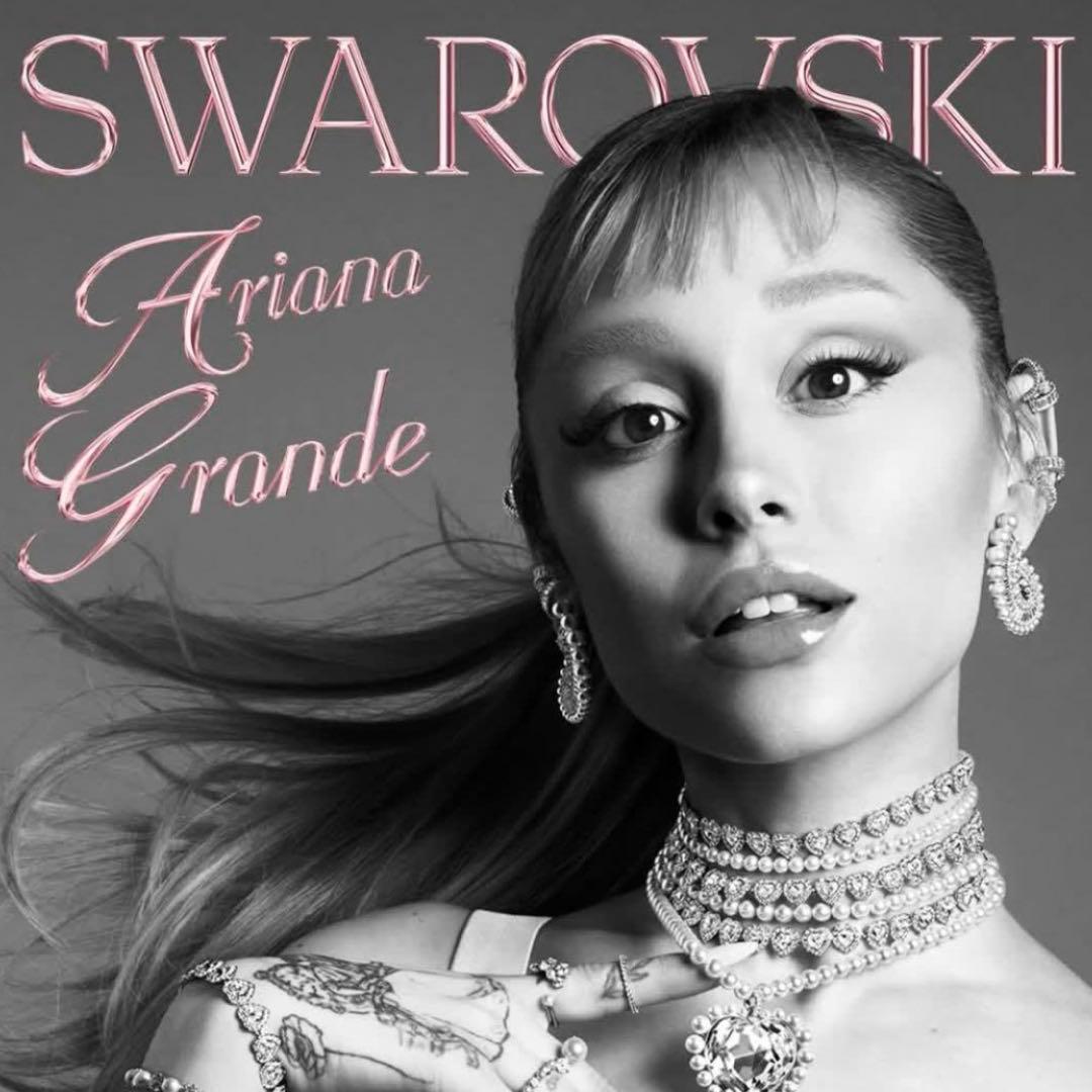 Ariana Grande x Swarovski イヤーカフ／片耳 - メルカリ