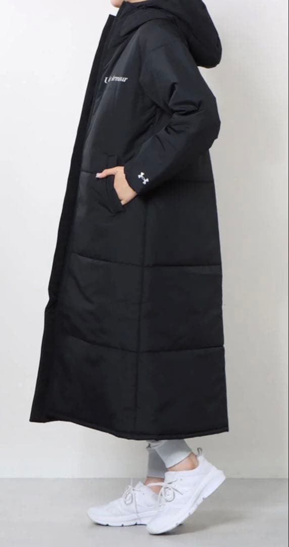 【新品未使用】Under Armour ブラック ベンチコート