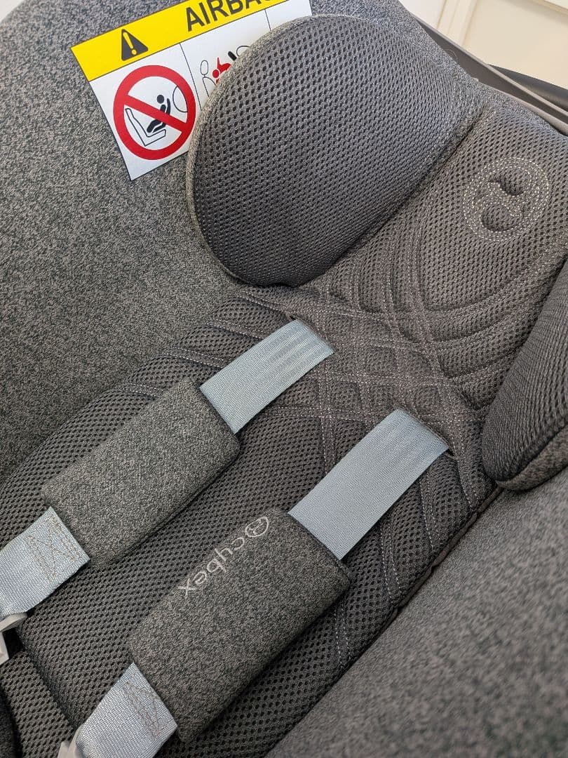 【美品】サイベックス Cloud Ti-Size + Base Tセット新生児〜