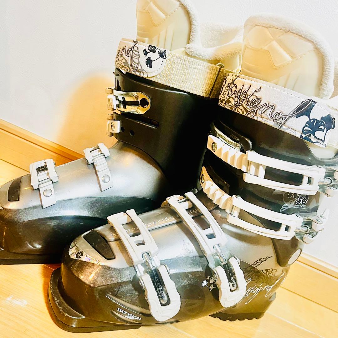 極美品】ROSSIGNOL Kiara50 SENSOR 22〜23.5 - メルカリ