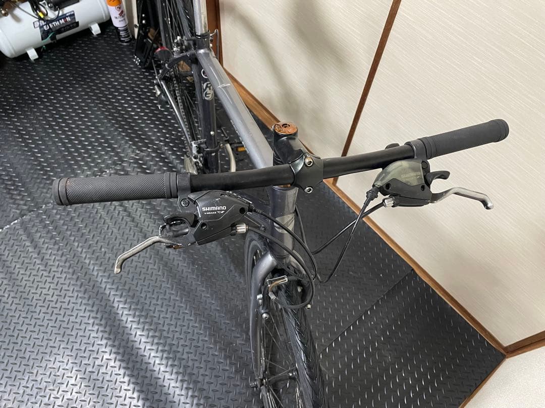 京都引き取り【整備済み】GIANT ESCAPE R3 グレー