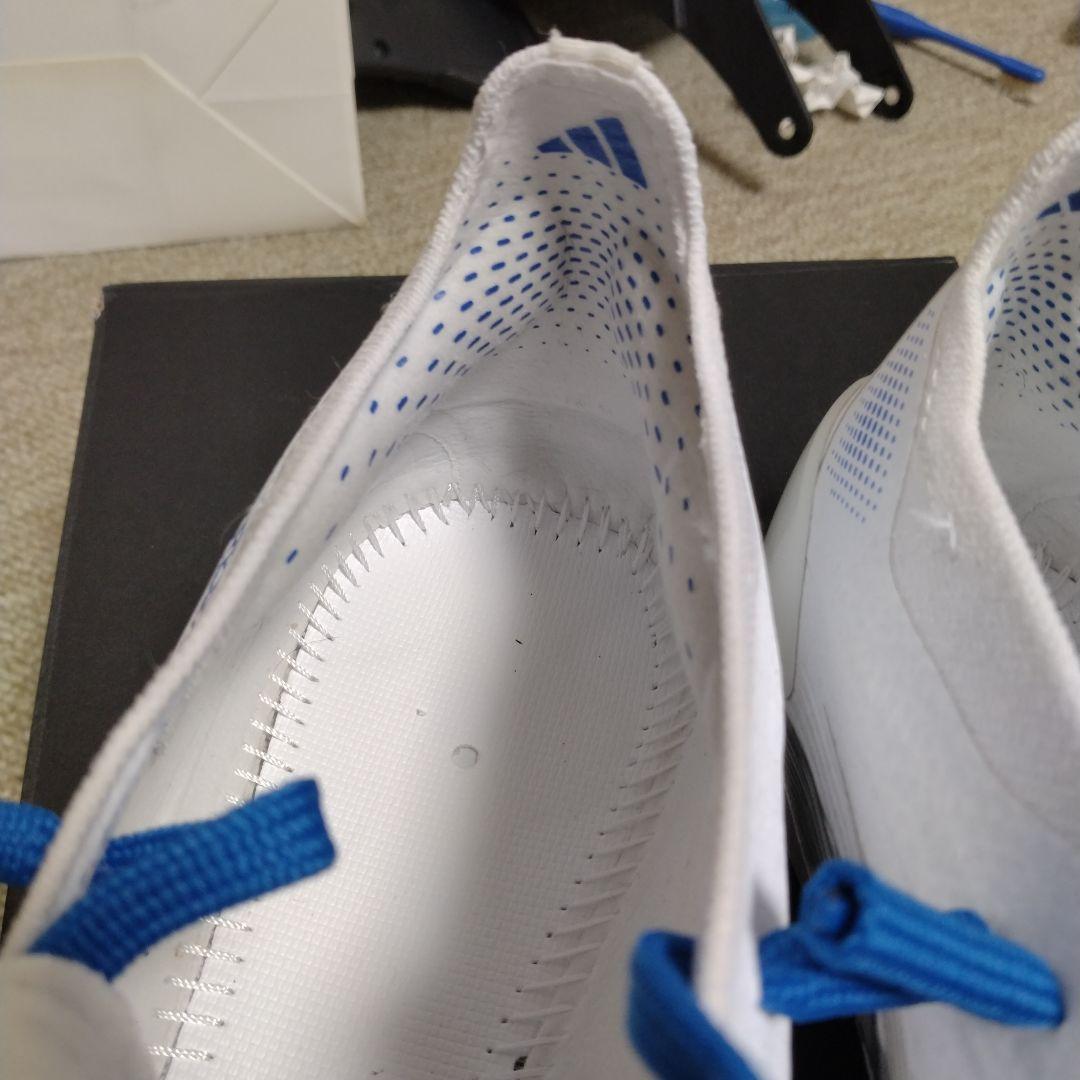 12/4迄セール　プレデターエリート　FT FG 26.0cm ホワイト