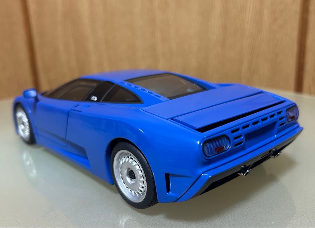 AUTOart ブガッティ EB110 GT オートアート ￼当事物　絶版品