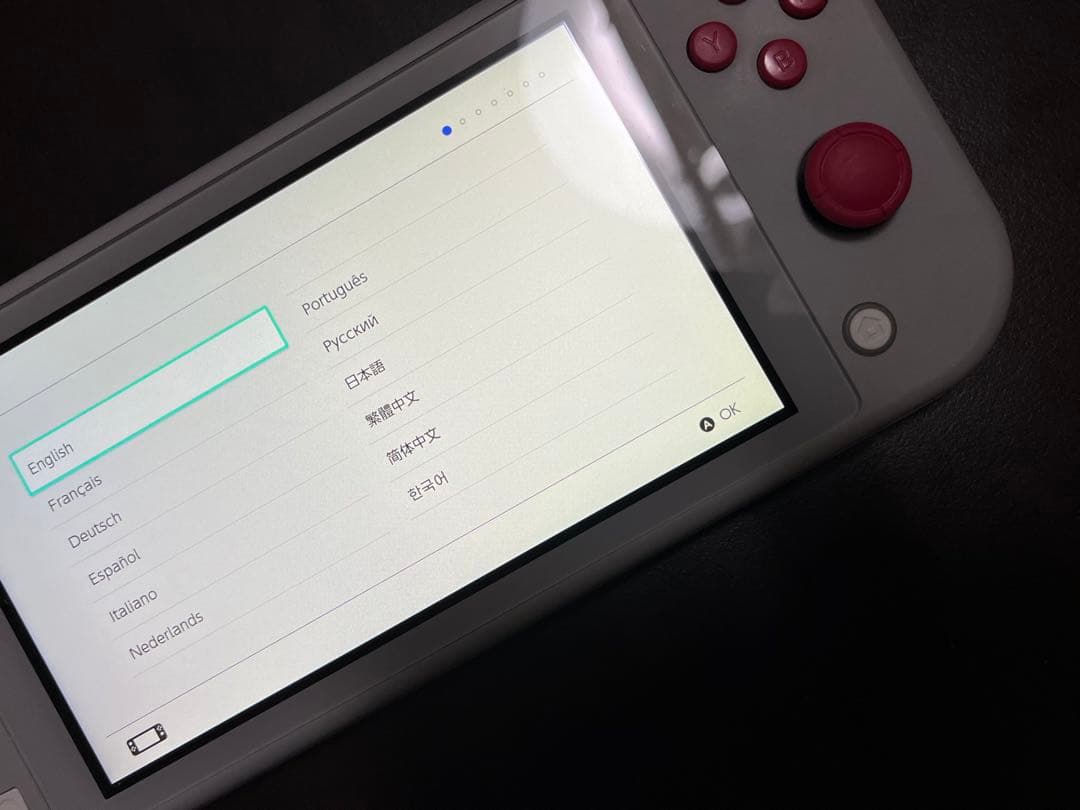 ニンテンドー switch Lite　本体　　ポケモンモデル