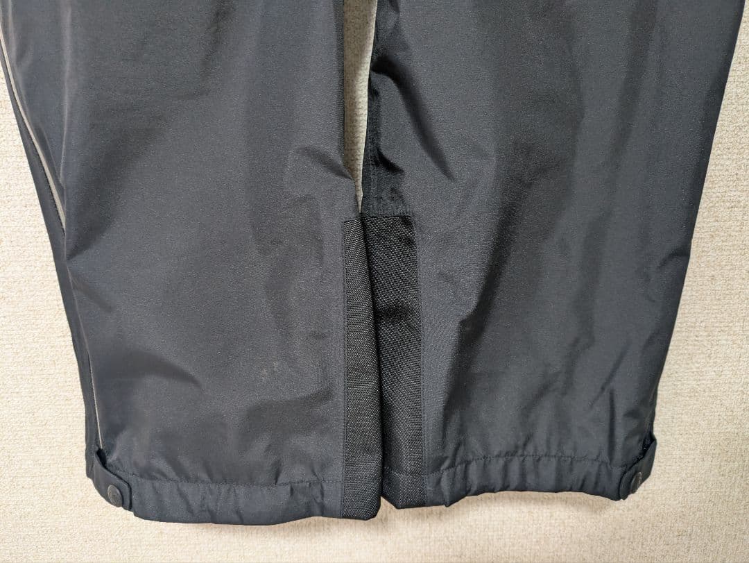 ほぼ未使用　GORE-TEX　中綿入り　アルパインパンツ　メンズL-S　黒
