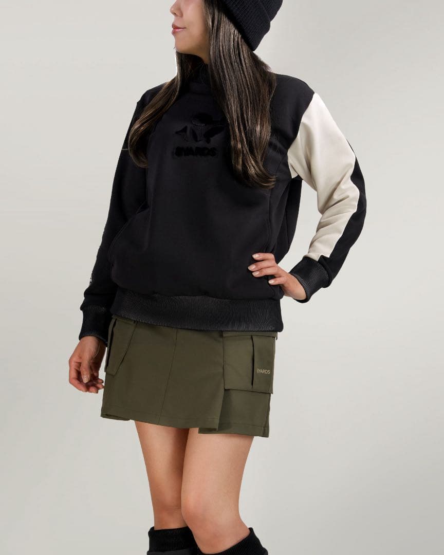 週末限定価格【新品】8ヤーズ ♪FilledCB モックネックトレーナー M