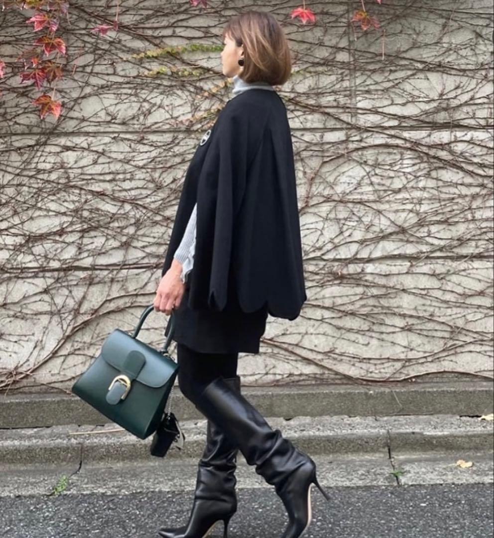 シーニュ cygne スカラップケープ　Sophie ブラック