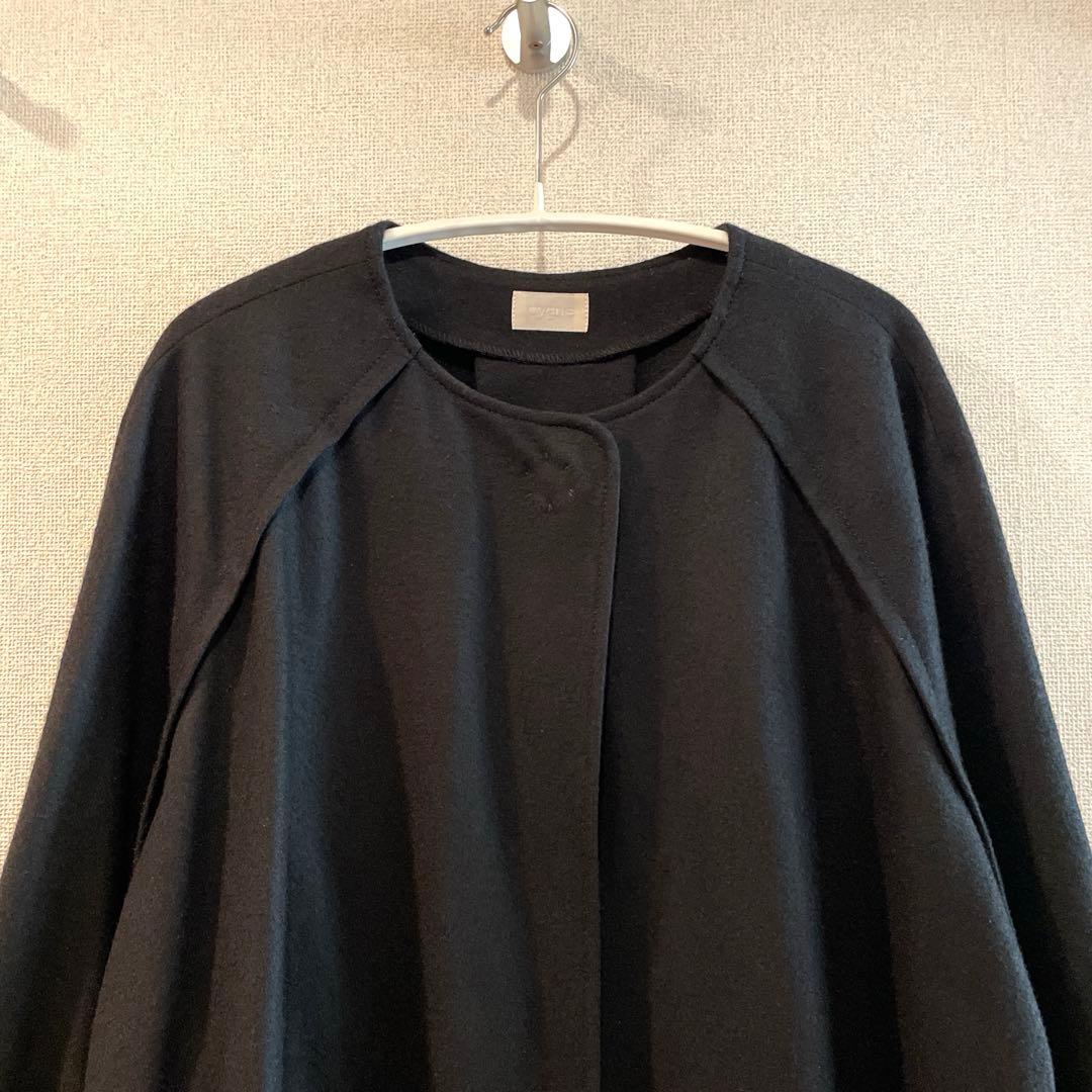 シーニュ cygne スカラップケープ　Sophie ブラック