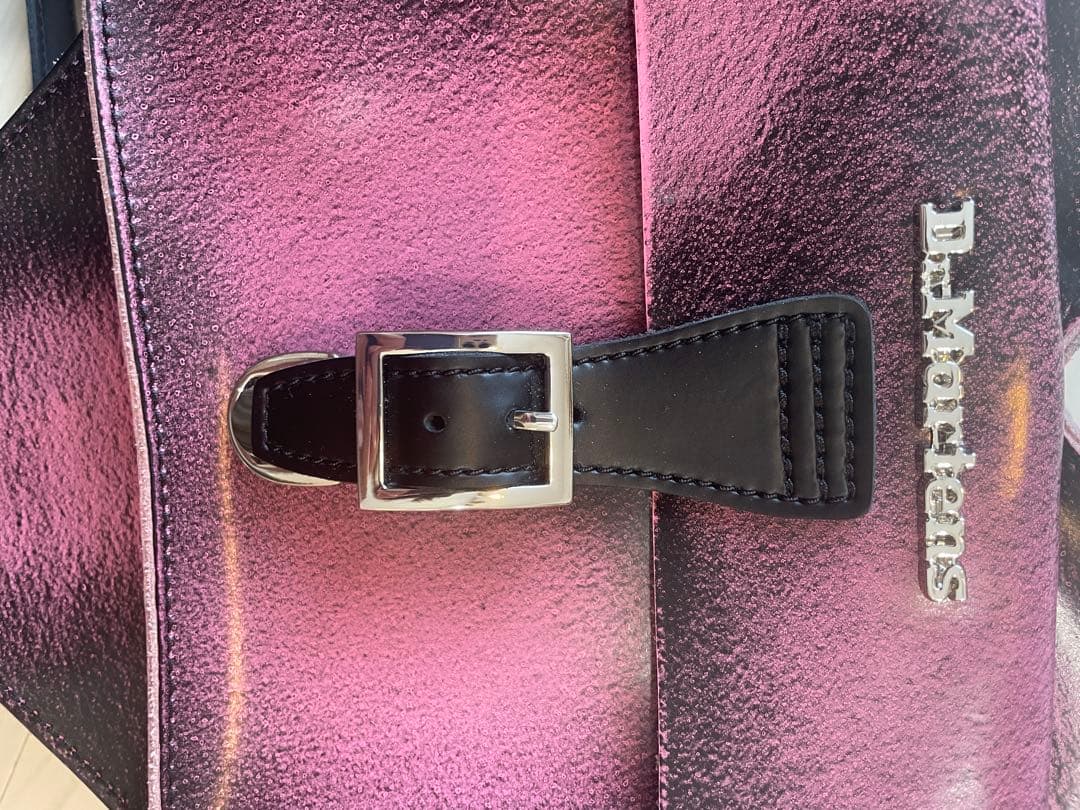 【完売品】Dr. Martens ハート型バックパック