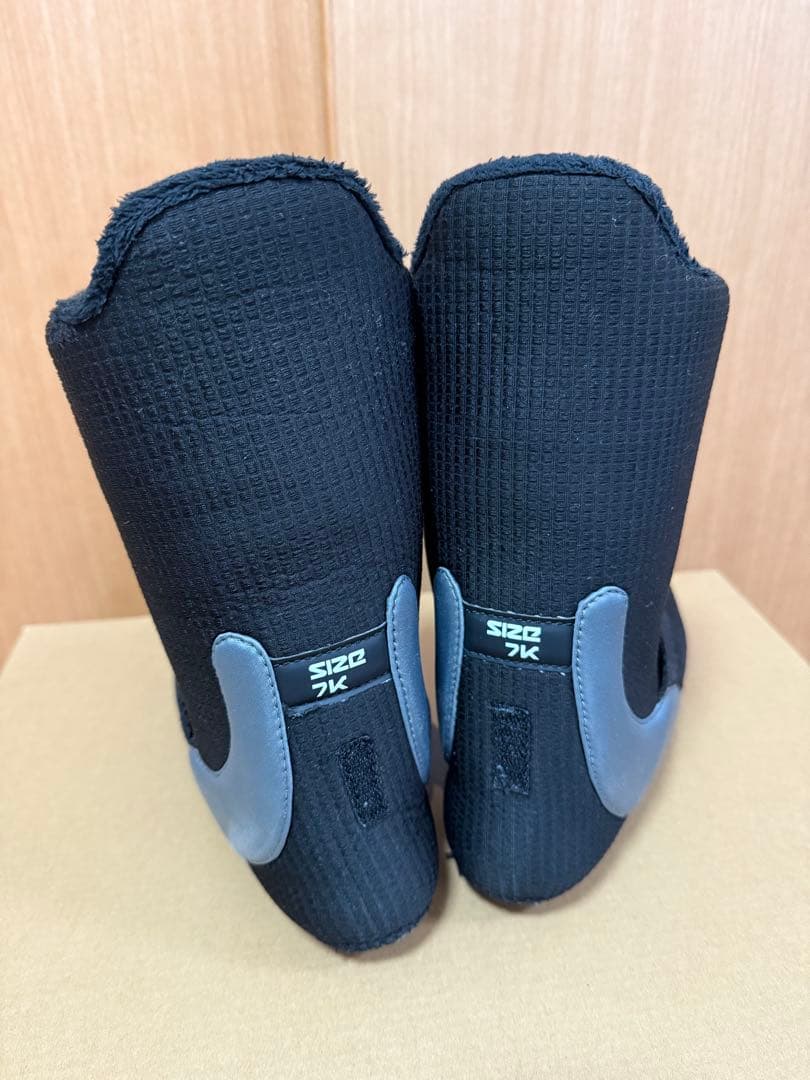 バートン BURTON 子供 キッズ スノボブーツ 25㎝ 大人も履ける