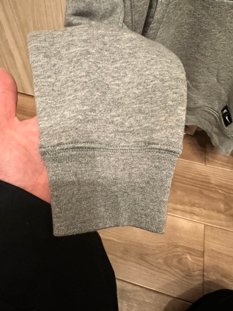 NIKE リバプール 21/22シーズン プルオーバーフーディ