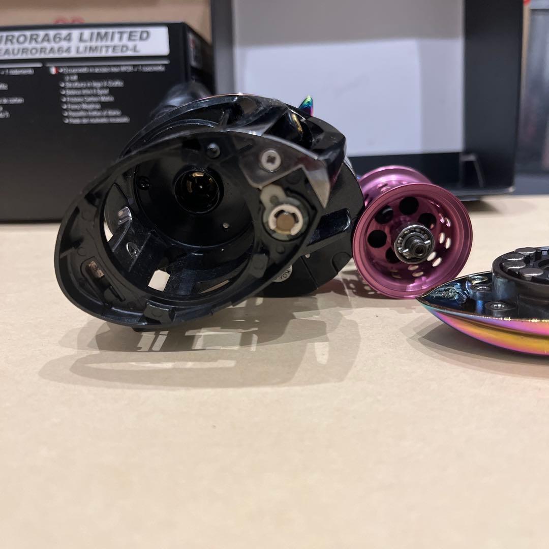 ベイトフィネス 6.4:1 巻き物用にも アブガルシア レボ エリート オーロラ