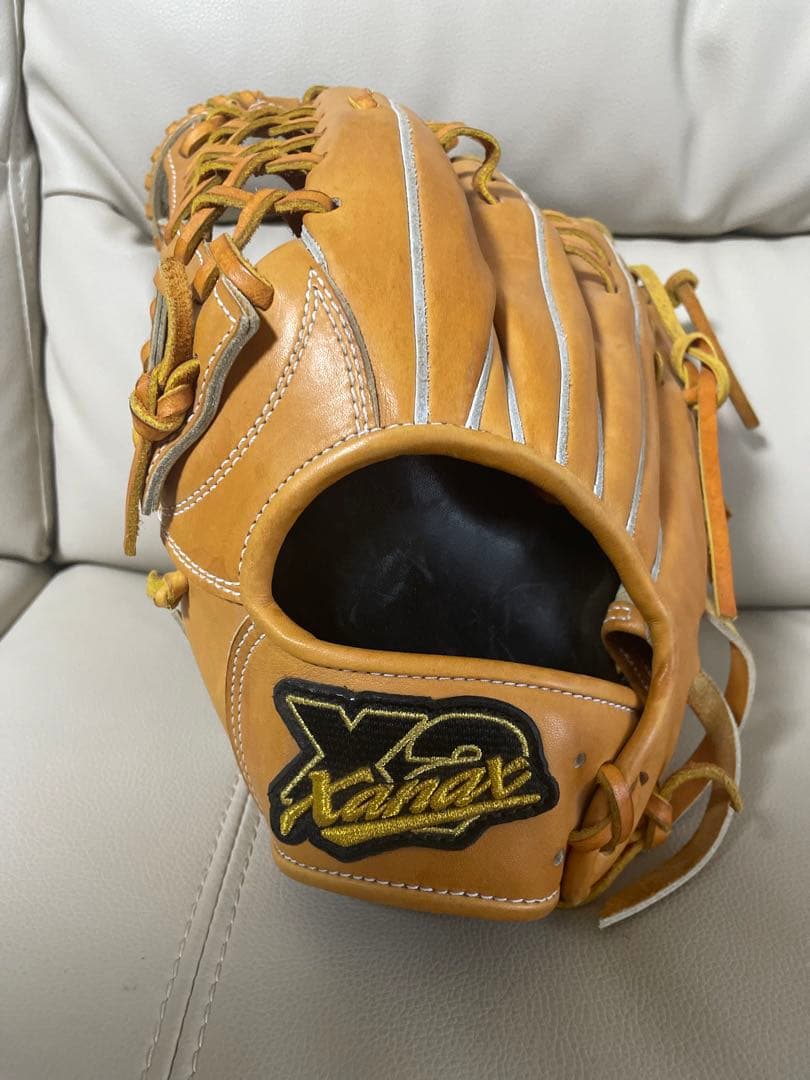 ご予約済み　ザナックス　硬式 野球グローブ 左投げ用　外野手　収納袋付き