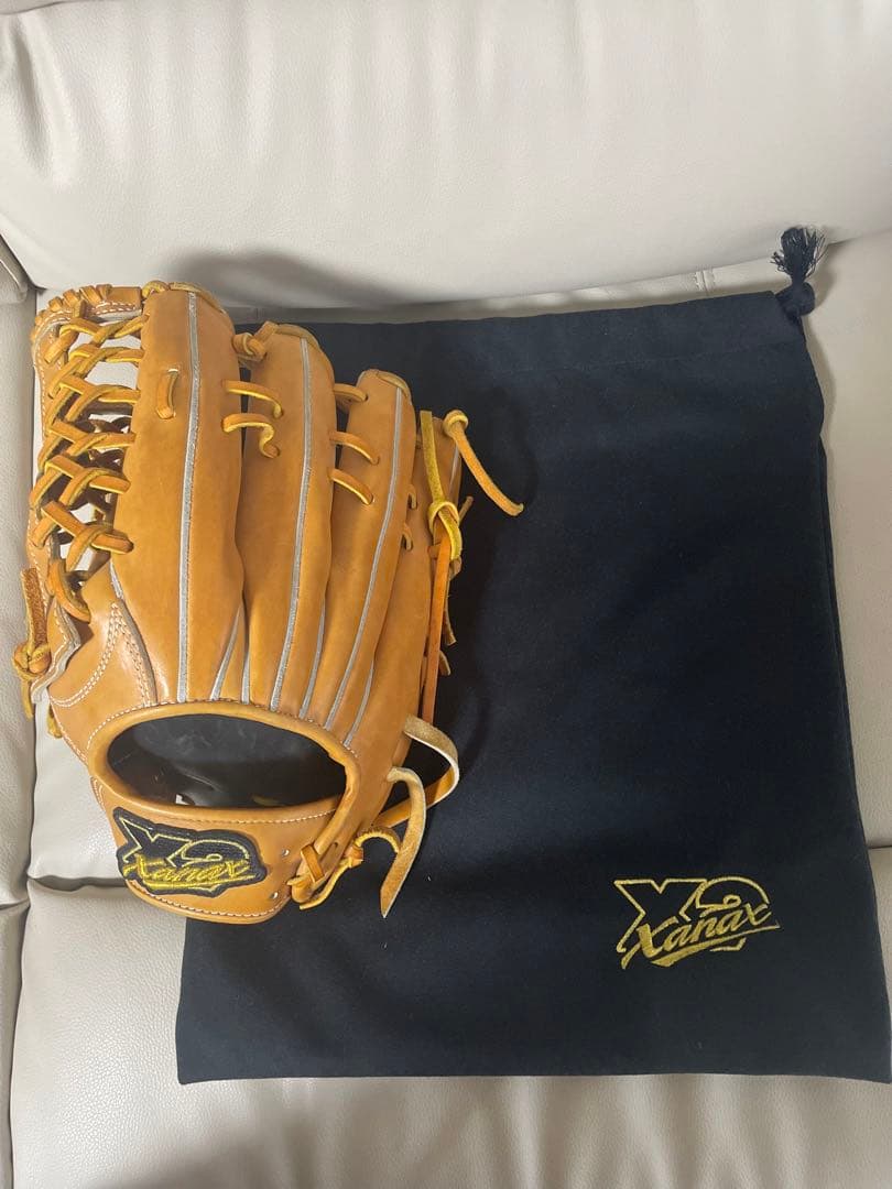 ご予約済み　ザナックス　硬式 野球グローブ 左投げ用　外野手　収納袋付き