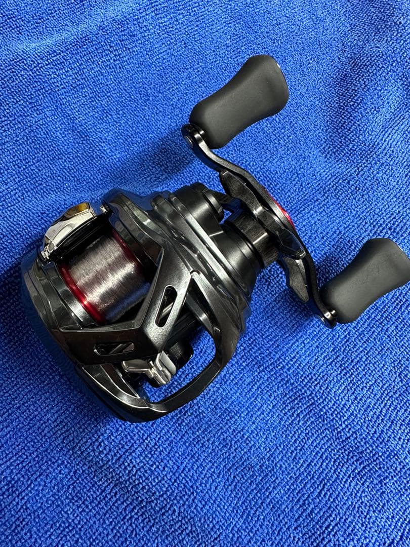 ダイワ アルファスair tw 7.1 Lダイワ アルファス AIR TW 7.1R (リール