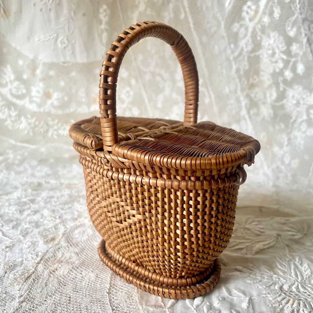 ドールパニエ（小）蓋付きバスケット フランスアンティーク かご　ミニ籠　人形用